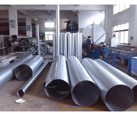 白鐵皮通風(fēng)管道日常維護(hù)的幾個(gè)要點(diǎn)